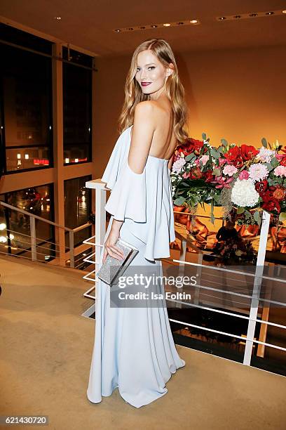 Model Charlott Cordes arrives at the 23rd Opera Gala at Deutsche Oper Berlin on November 5, 2016 in Berlin, Germany.