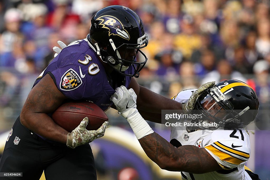 Pittsburgh Steelers v Baltimore Ravens