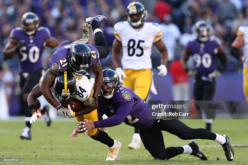 Pittsburgh Steelers v Baltimore Ravens