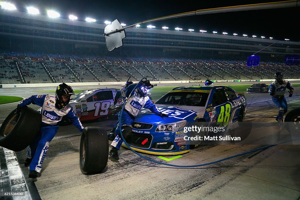 NASCAR Sprint Cup Series AAA Texas 500