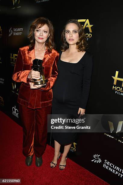 Presenter Susan Sarandon and actress Natalie Portman, recipient of the "Hollywood Actress Award" for "Jackie", pose in the press room at the 20th...