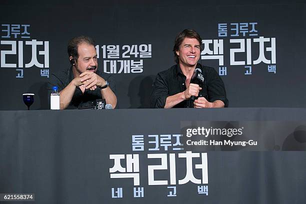 Director Edward Zwick and actor Tom Cruise attends the 'Jack Reacher: Never Go Back' press conference on November 7, 2016 in Seoul, South Korea.