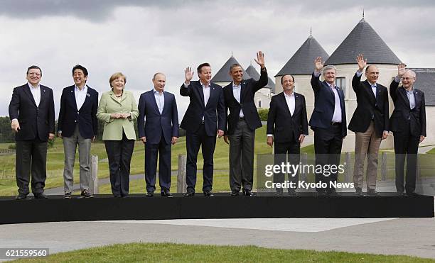 United Kingdom - European Commission President Jose Manuel Barroso, Japanese Prime Minister Shinzo Abe, German Chancellor Angela Merkel, Russian...