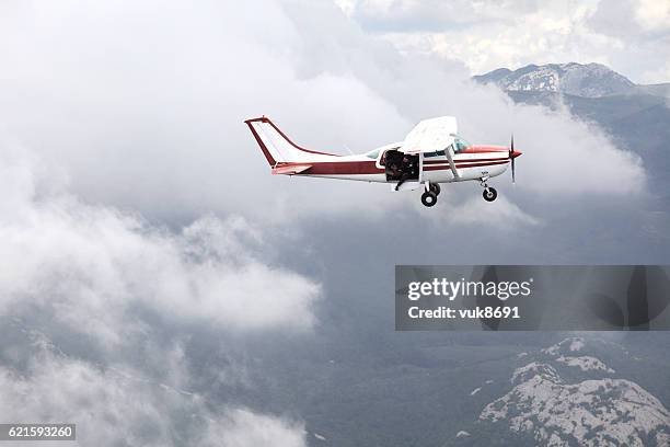 jump - aerial stunts flying stock pictures, royalty-free photos & images