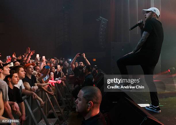 Mac The Rapper 200 Larry Fisherman Stock Photos, High-Res Pictures, and Images - Getty ...