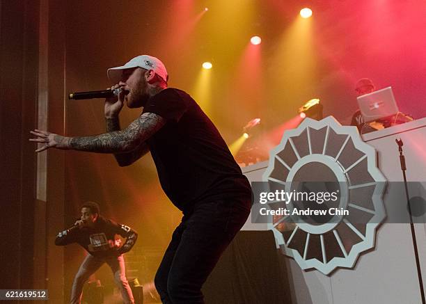 Mac The Rapper 200 Larry Fisherman Stock Photos, High-Res Pictures, and Images - Getty ...