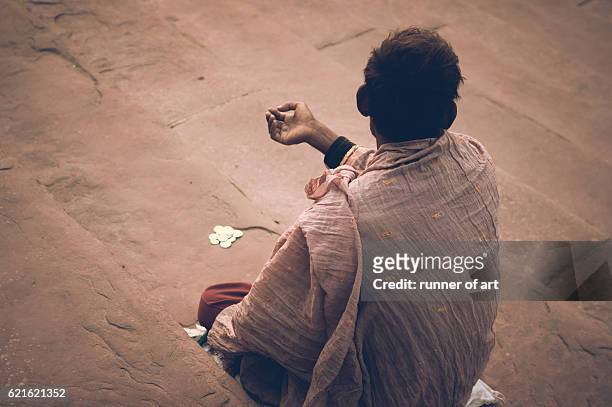some money, please - beggar stock pictures, royalty-free photos & images