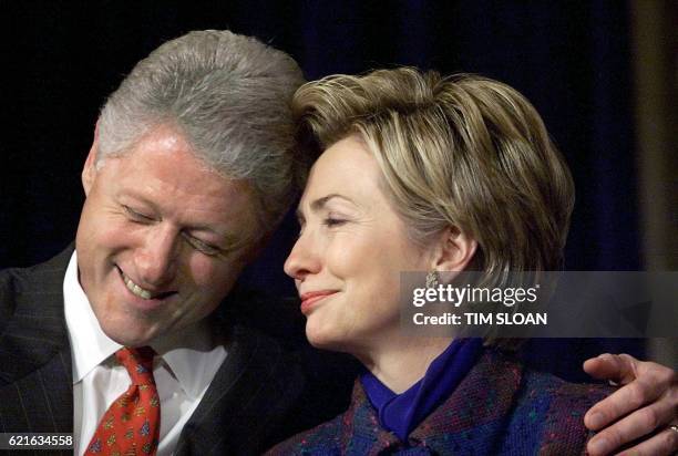 Hillary R. Clinton 8,677 Hillary Clinton 1990s Stock Photos, High-Res Pictures, and Images ...