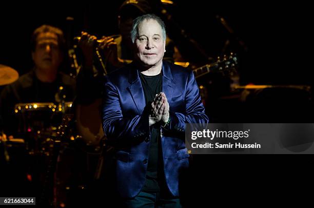 Paul Simon performs at Royal Albert Hall on November 7, 2016 in London, England.