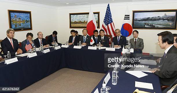 Brunei - Japanese Foreign Minister Fumio Kishida, U.S. Secretary of State John Kerry and South Korean Foreign Minister Yun Byung Se hold talks in...