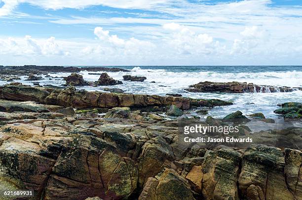 point arkwright, yaroomba beach, queensland, australia. - sandstone stock pictures, royalty-free photos & images
