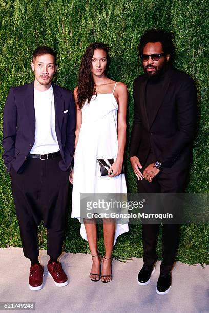 Dao-yi Chow,Lais Ribeiro and Maxwell Osborne at the 2016 CFDA/Vogue Fashion Fund Awards at Spring Studios on November 7, 2016 in New York City.