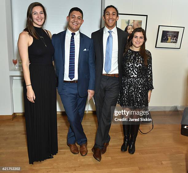 Jason Raff Photos and Premium High Res Pictures - Getty Images