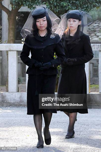 Princess Akiko and Princess yoko of Mikasa attend the ceremony a day after the funeral of late Prince Mikasa at Toshimmagaoka Cemetery on November 5,...