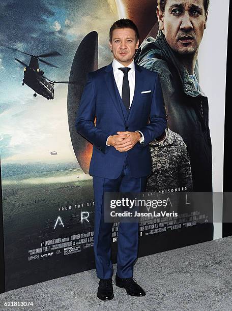 Actor Jeremy Renner attends the premiere of Paramount Pictures' "Arrival" at Regency Village Theatre on November 6, 2016 in Westwood, California.