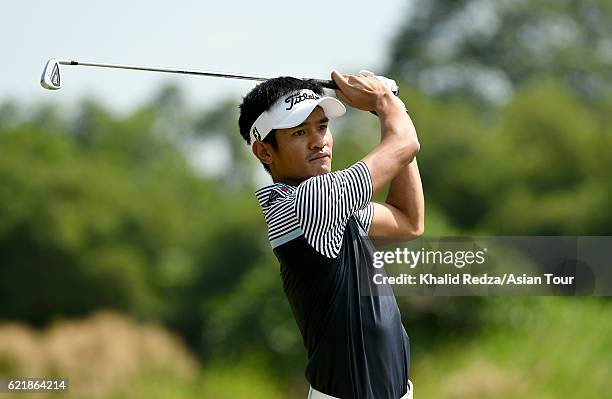 Ratthee Sirithanakunsak of Thailand plays a shot during practice for the Resorts World Manila Masters at Manila Southwoods Golf and Country Club on...