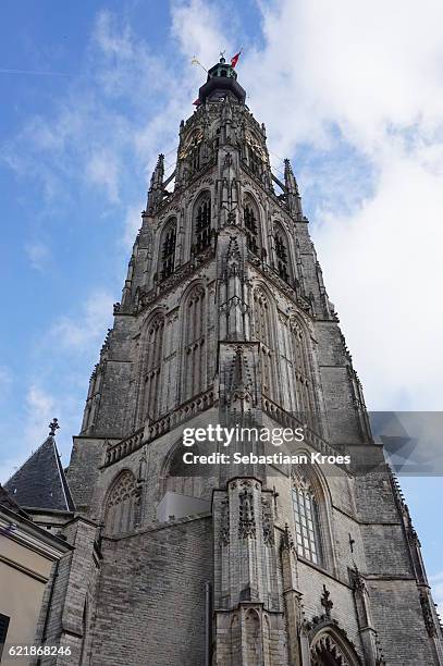 grote kerk church clock tower, breda, the netherlands - breda stockfoto's en -beelden