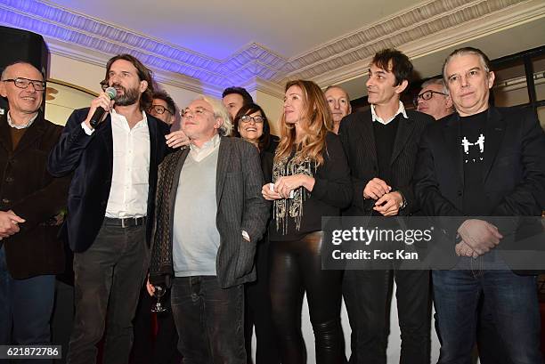 Members of the Jury: Franois Reynaert, Frederic Beigbeder, Arnaud Vivian, Michele Fitoussi, Jacques BraunsteinÊand Christophe TisonÊattend the 'Prix...