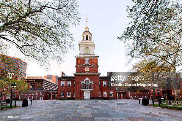 independence hall, philadelphia - independence hall - fotografias e filmes do acervo