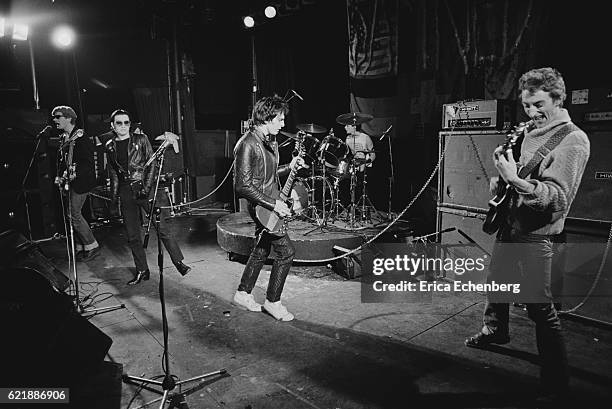 The Damned perform on stage at the Roundhouse, London, 1977. L-R Captain Sensible, Dave Vanian, Brian James, Jon Moss and Lu Edmonds.