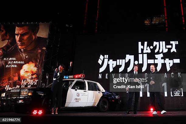 Tom Cruise and Edward Zwick attend the Tokyo Premiere of the Paramount Pictures' 'Jack Reacher: Never Go Back' on November 9, 2016 at Toho Cinemas...