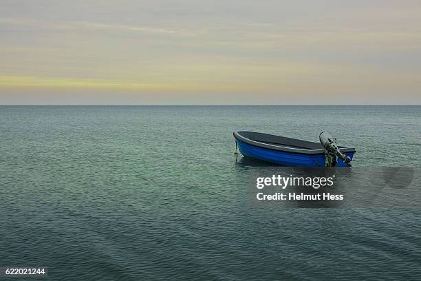 blue boat - rowing boat stock pictures, royalty-free photos & images