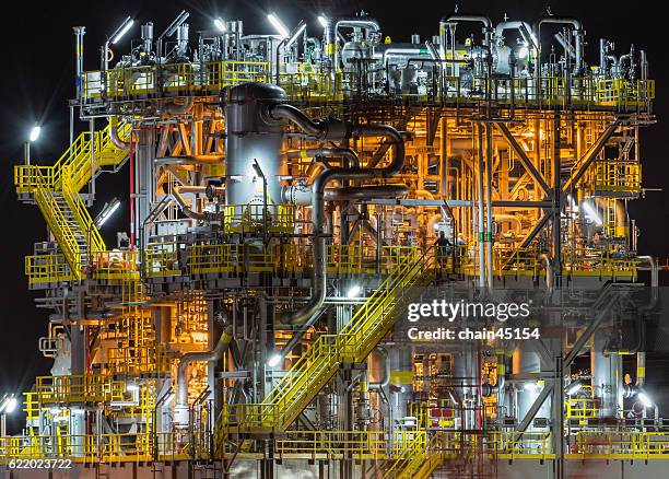 oil and gas processing platform. - flare stack stock pictures, royalty-free photos & images