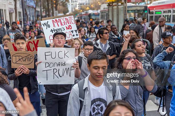 trump-protest - classroom riot stock-fotos und bilder