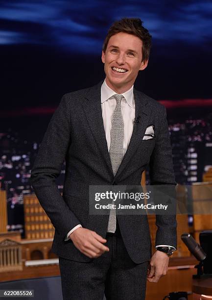 Eddie Redmayne visits "The Tonight Show Starring Jimmy Fallon" at Rockefeller Center on November 9, 2016 in New York City.