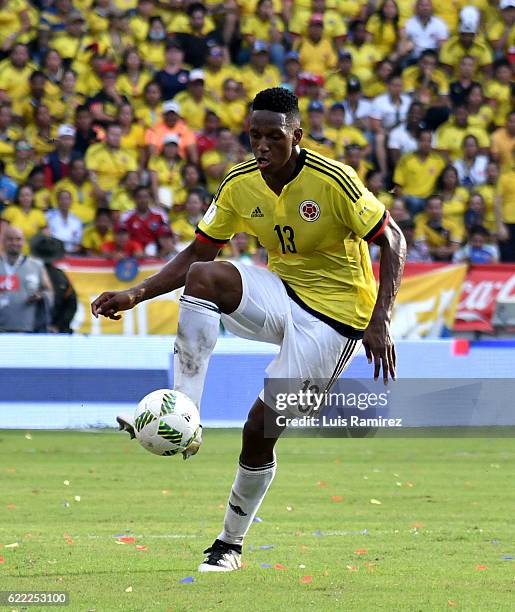 Yerry Mina of Colombia controls the ball during a match between Colombia and Chile as part of FIFA 2018 World Cup Qualifiers at Metropolitano Roberto...