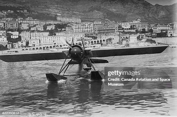 Janoir in a float plane designed by Deperdussin off the shore of Monaco. He failed to qualify for the French team of the 1914 Coupe Schneider race.