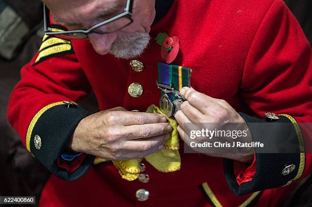 Alan Rutter Folk Singer Alan Rutter Photos and Premium High Res Pictures - Getty Images