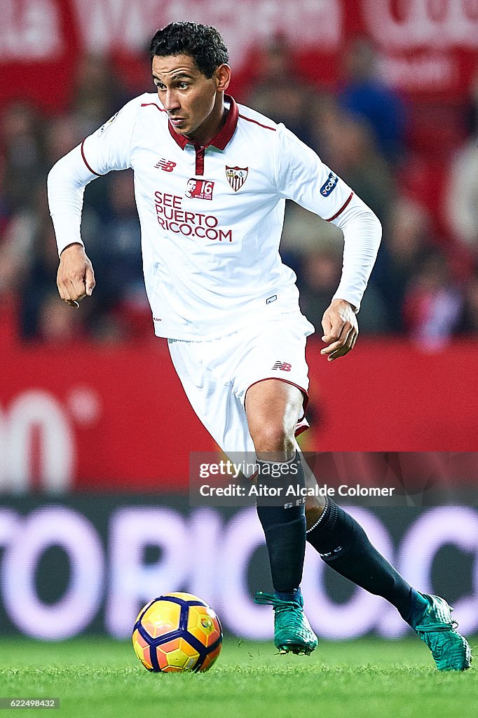 Sevilla FC v Boca Juniors