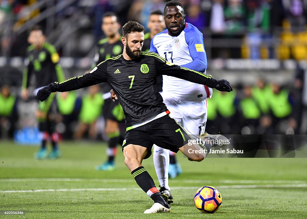 Mexico v United States - FIFA 2018 World Cup Qualifier