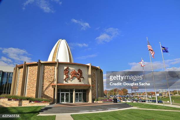 national football leage pro football hall of fame, nfl , canton, ohio, usa - afl star stock pictures, royalty-free photos & images