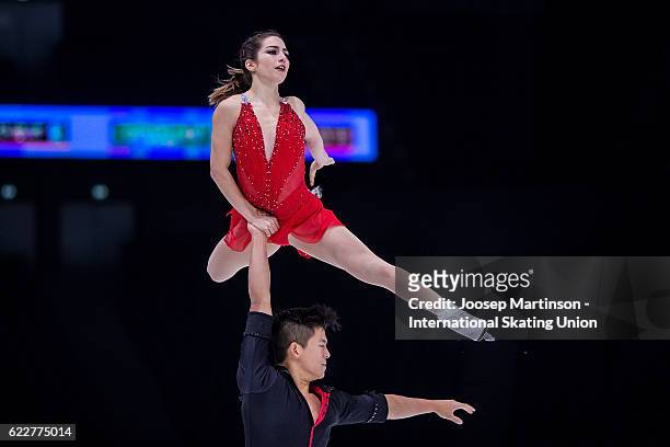 Marissa Castelli and Mervin Tran of the United States compete during Pairs Free Skating on day two of the Trophee de France ISU Grand Prix of Figure...