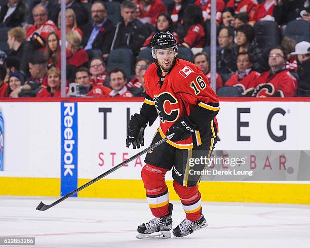 Linden Vey of the Calgary Flames in action against the Dallas Stars during an NHL game at Scotiabank Saddledome on November 10, 2016 in Calgary,...