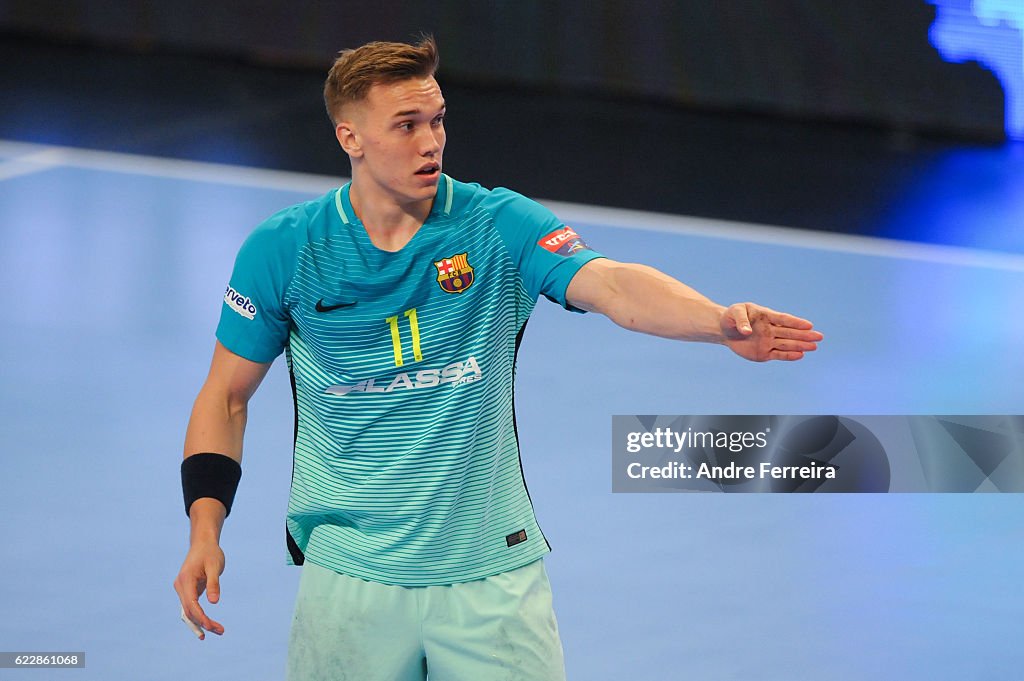 PSG Handball v FC Barcelona - EHF Mens Champions League