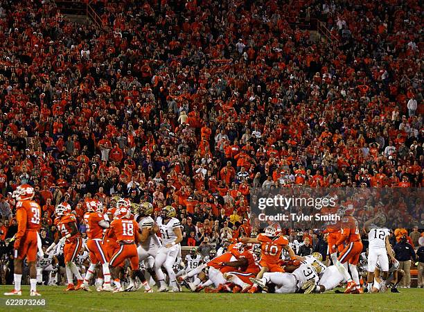 Chris Blewitt of the Pittsburgh Panthers watches his game-winning field goal against the Clemson Tigers at Memorial Stadium on November 12, 2016 in...