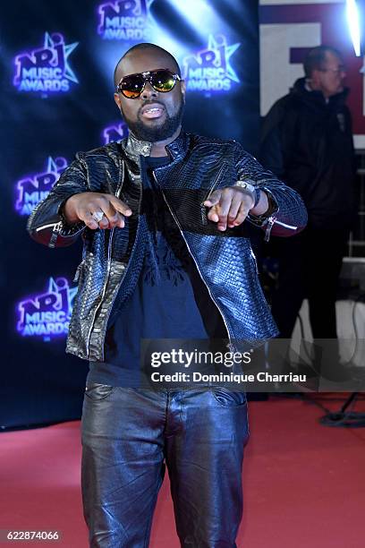 Maitre Gims attends the18th NRJ Music Awards - Red Carpet Arrivals at Palais des Festivals on November 12, 2016 in Cannes, France.