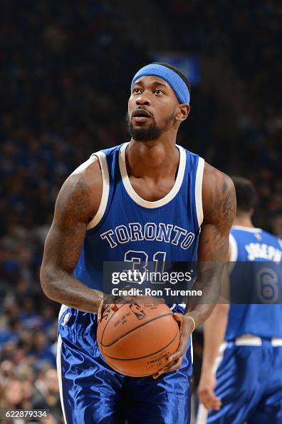 Ross Raptors Terrence Ross of the Toronto Raptors shoots a free throw during a ...