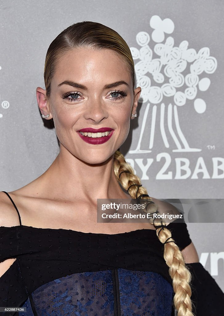 5th Annual Baby2Baby Gala - Arrivals