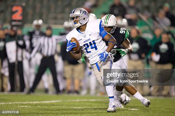 Middle Tennessee Blue Raiders WR Ty Lee runs with the football during the third quarter of the quarter of the NCAA Football game between the Middle...