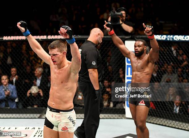 Stephen Thompson of the United States and Tyron WoodleTyron Woodley have their fight declared a majority draw in their welterweight championship bout...