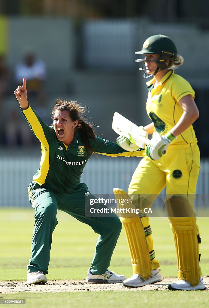 GGXI v South Africa - Womens Tour Match