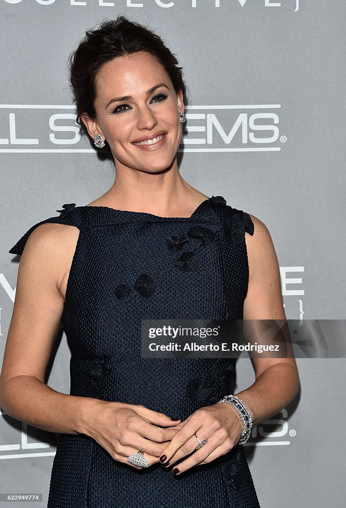 5th Annual Baby2Baby Gala - Arrivals