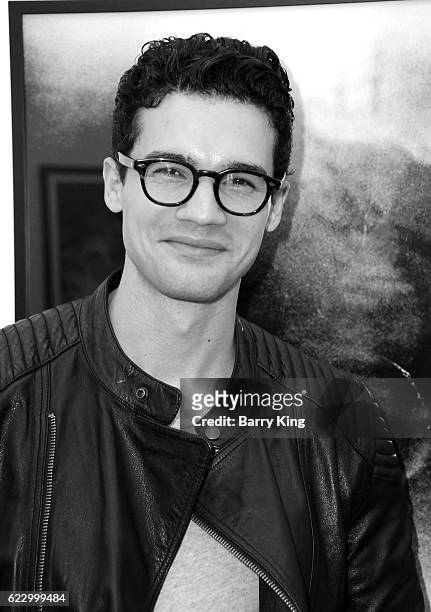 Actor Steven Strait attends 'Hindsight is 30/40 - A Group Photographer Exhibition' at The Salon at Automatic Sweat on November 12, 2016 in Los...