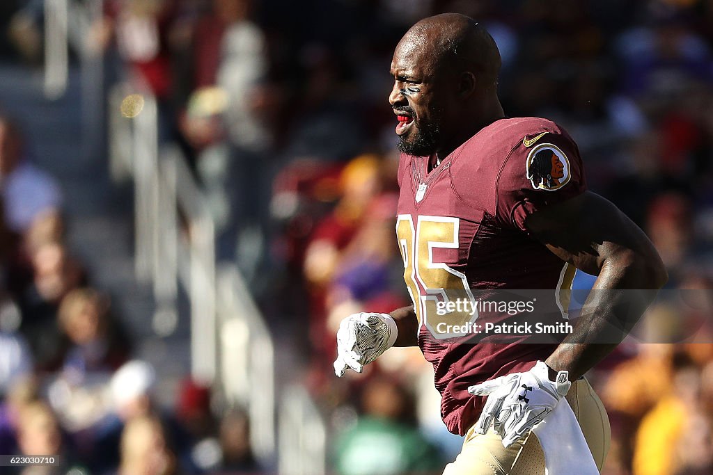 Minnesota Vikings v Washington Redskins