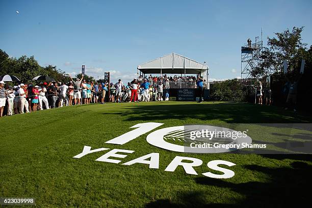 Pat Perez of the United States plays his shot from the 18th tee during the final round of the OHL Classic at Mayakoba on November 13, 2016 in Playa...