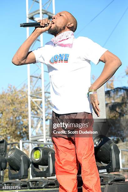 97 Vyron Turner Photos & High Res Pictures - Getty Images